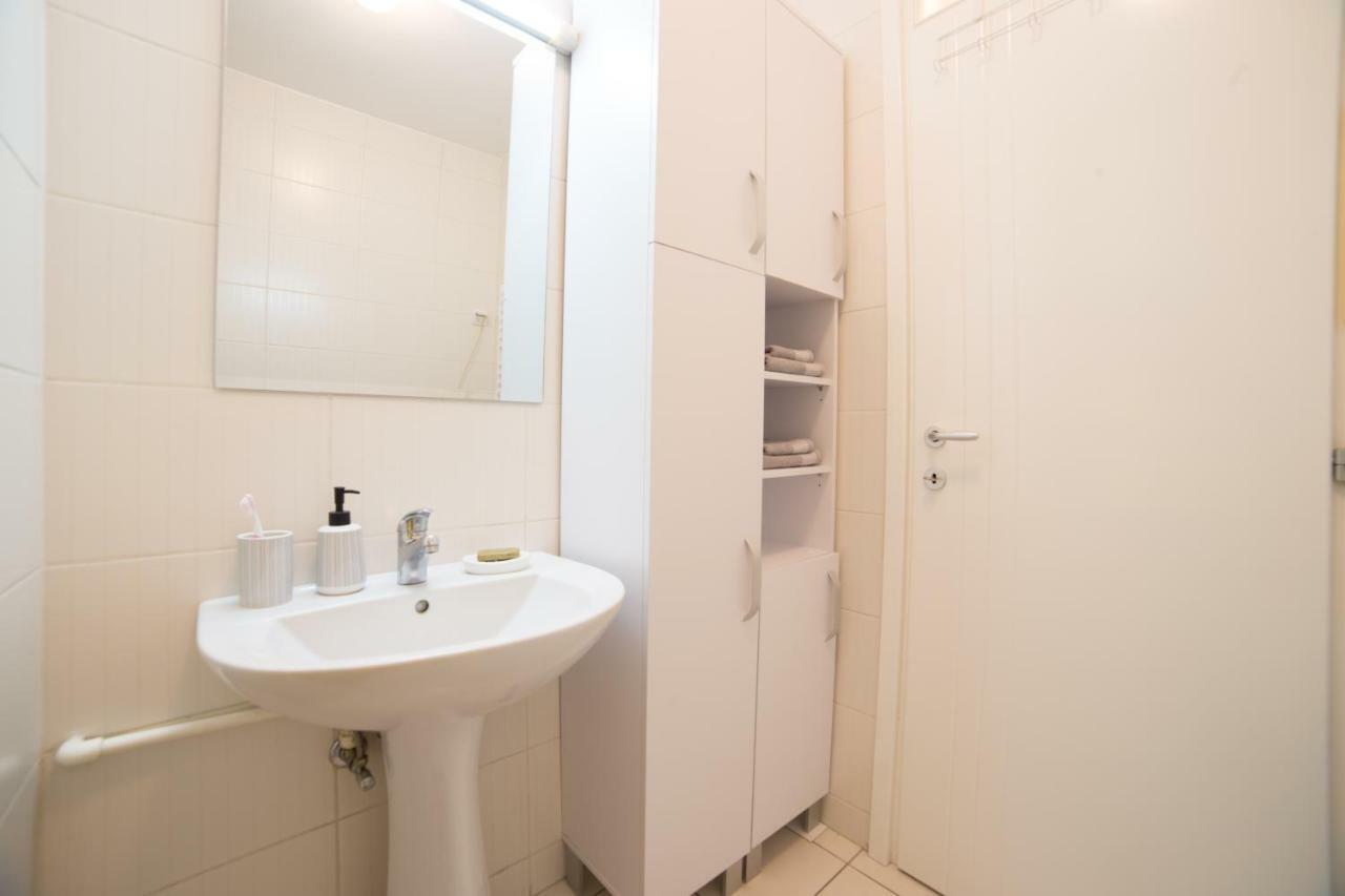 Mimika Apartman Appartamento Novi Sad Esterno foto