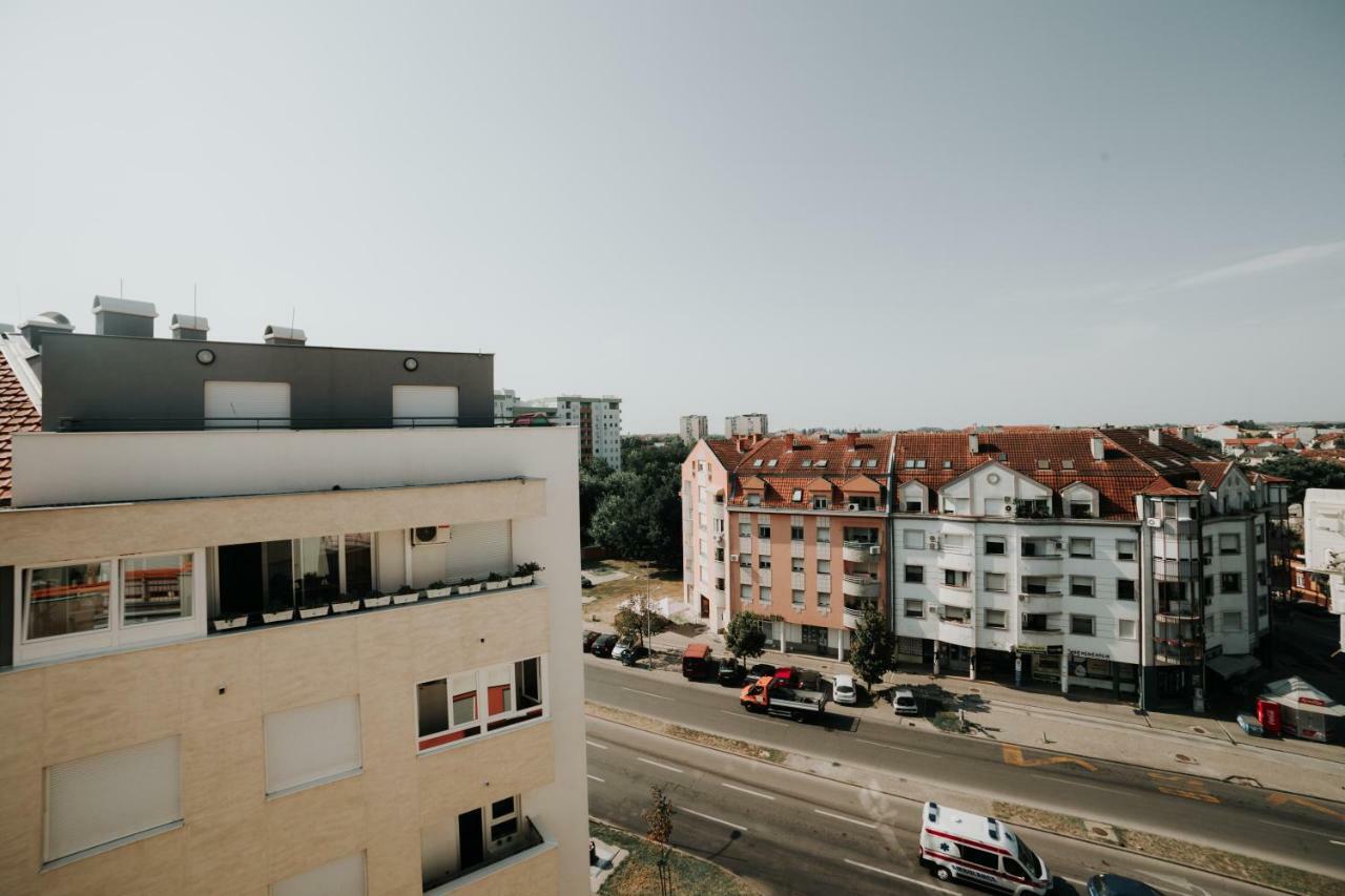 Mimika Apartman Appartamento Novi Sad Esterno foto